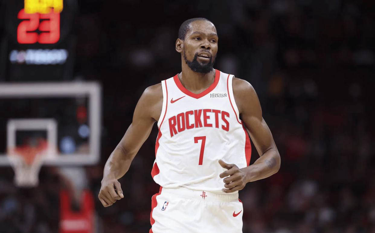 爱游戏-关于杜兰特回归赛场，高光表现首场状态亮眼，掘金观众沸腾！的信息